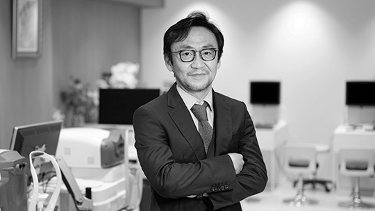 医療法人護明会浅見眼科手術クリニック 浅見 哲