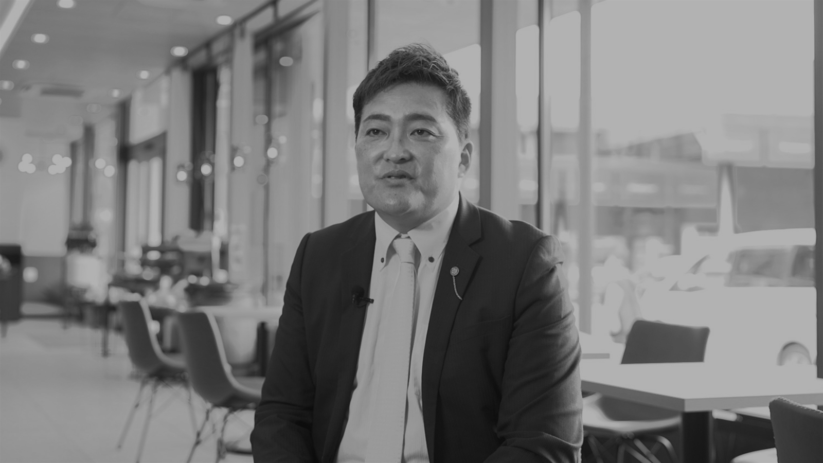 有限会社アズーロ 髙須義男